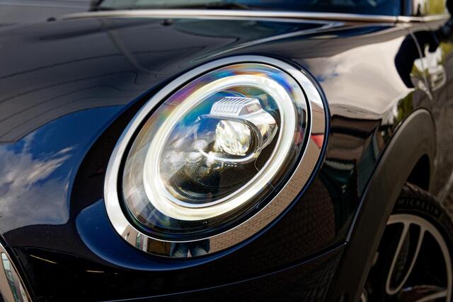 Mini COOPER Chili 1.5 Cooper JCW Pack, Panoramadak, Leren bekleding, 18" LM velgen, enz