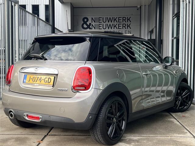 Mini COOPER Mini 1.5 Dalston Edition | AUTOMAAT | LEDER | SCHUIF/KANTELDAK | CARPLAY/ANDROID | NAVI | CRUISE CONTROL | LMV 17'' | PDC | STOELVERWARMING | KEYLESS | LED | BLUETOOTH