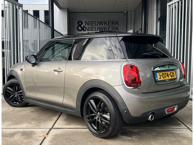 Mini COOPER Mini 1.5 Dalston Edition | AUTOMAAT | LEDER | SCHUIF/KANTELDAK | CARPLAY/ANDROID | NAVI | CRUISE CONTROL | LMV 17'' | PDC | STOELVERWARMING | KEYLESS | LED | BLUETOOTH