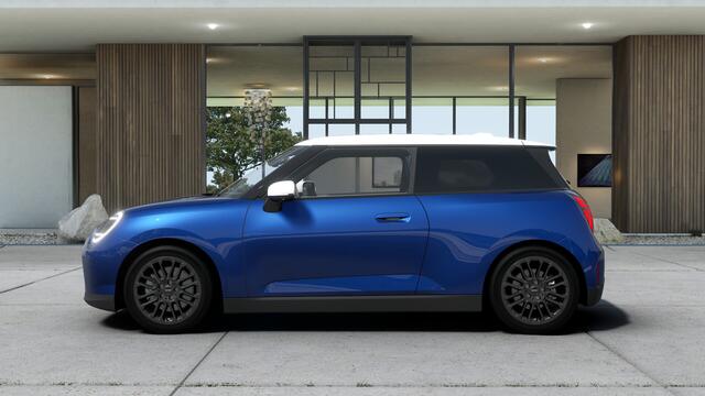 Mini COOPER Hatchback E / Favoured / Pakket L / 17" U-Spoke grey