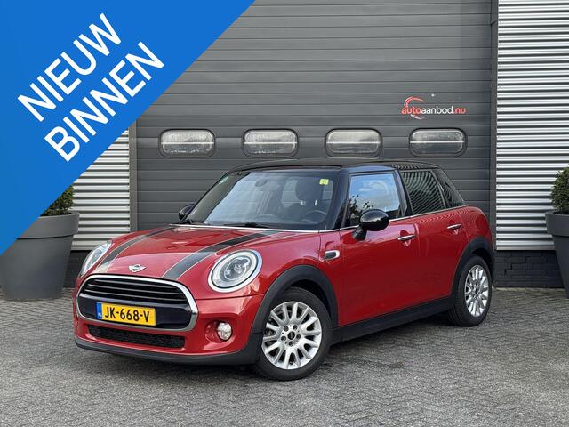 Mini COOPER Mini 1.5 Chili Serious Business | Navigatie | Climate Control | Parkeersensoren | Lichtmetalen Velgen |
