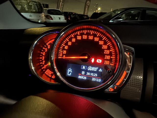 Mini COOPER Mini 1.5 Pepper Serious Business