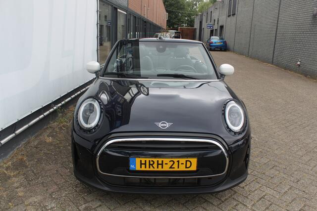 Mini COOPER Mini Cabrio 1.5 Rockingham GT Edition Stoelverwarming l Keyless entry l Apple carplay/android auto l Cruise control VDL auto