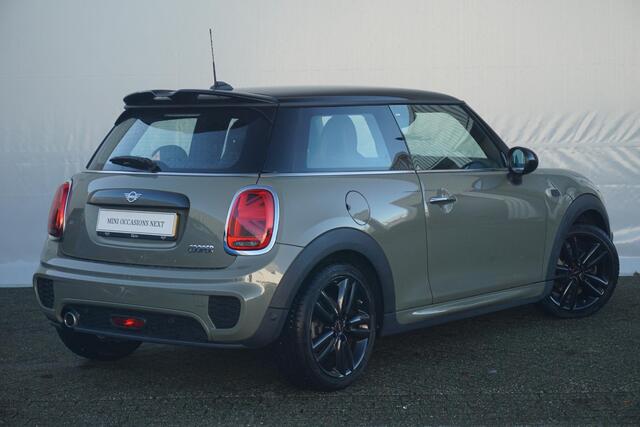Mini COOPER 3-deurs | John Cooper Works Pakket | Cruise Control | Parkeersensoren Achter | JCW-Sportstoelen |