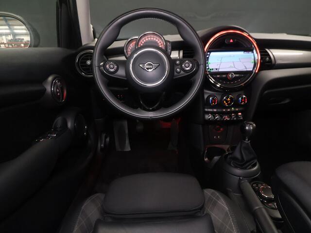 Mini COOPER Mini 1.5 Chili [CAMERA, APPLE CARPLAY, HARMAN/KARDON, PDC V+A, CRUISE CONTROL, AUTOMATISCHE AIRCO, NIEUWSTAAT]
