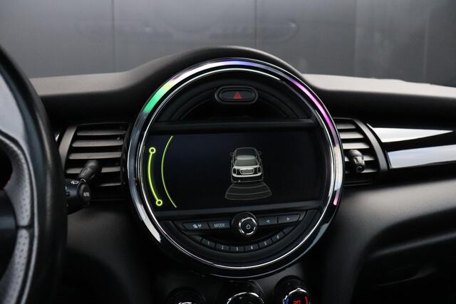 Mini COOPER Mini 1.5 136 PK Business | PANO-DAK | HALF LEDER | PDC | NAVI | CRUISE | AIRCO |