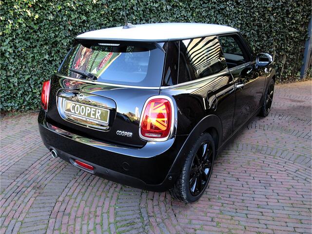 Mini COOPER 1.5 Chili F56 LCI 1ste eig, NL-auto, Apple carPlay, Headup, HK, 17"