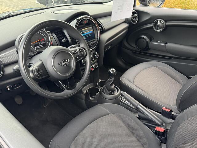 Mini COOPER Mini 1.5 100% dealer ond. incl. garantie en beurt | Navi | LMV | top staat! | airco | keyless