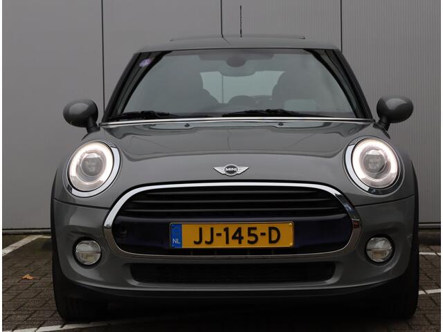 Mini COOPER Mini 1.5 Chili Serious Business | Panoramadak | Keyless | Head-up