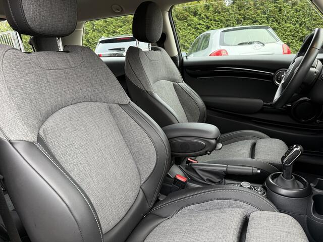 Mini COOPER Mini 1.5 Camden Aut., Navi | Clima | CarPlay