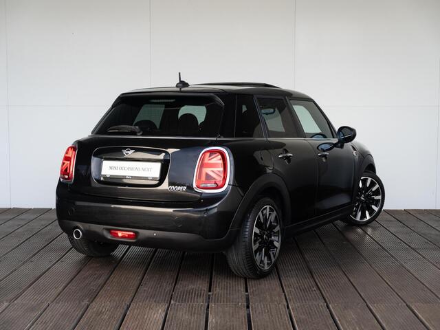 Mini COOPER 5-deurs Aut. Chili + Business + Panoramadak