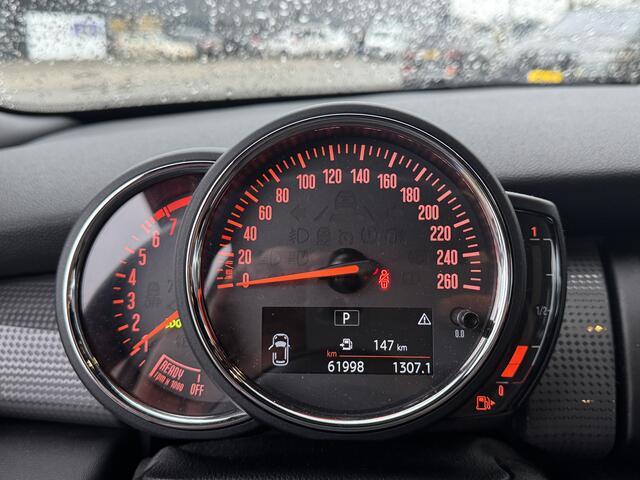 Mini COOPER Mini 1.5 136pk Aut. 5 Deurs Chili Serious Business Led koplampen Navigatie 61dkm!!