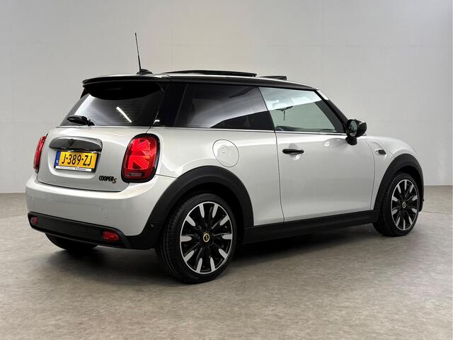 Mini COOPER Yours 33 kWh | SOH 92% | Pano | H/K | Sfeer | HuD | Virtual | Camera | Carplay | Stoelverw. | Keyless | NAP