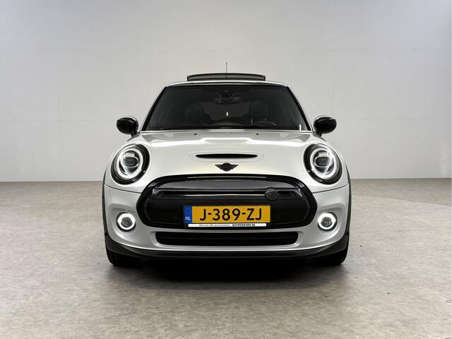 Mini COOPER Yours 33 kWh | SOH 92% | Pano | H/K | Sfeer | HuD | Virtual | Camera | Carplay | Stoelverw. | Keyless | NAP