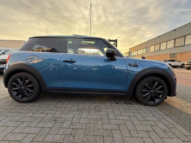 Mini COOPER E S 184PK 33kWh Voll leder interieur BRUIN, PANO, H-K Audio Camera APPLE CARPLAY