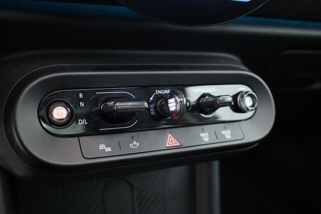 Mini COOPER Mini 1.5 C Classic - Pakket L | Pano | HUD | H&K | Cruise | 360*Camera + PDC | Keyless | Stuur + Stoelverw. | Nav + App.connect | Dodehoek | Acc V