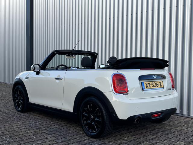 Mini COOPER Mini Cabrio 1.5 136PK Pepper Serious Business | LED | Stoelverw.