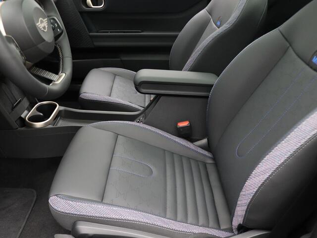 Mini COOPER Mini 1.5 C Blackyard