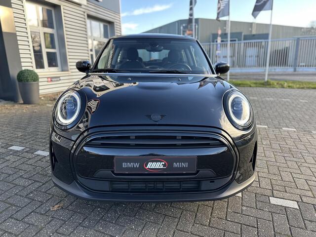 Mini COOPER Mini 1.5 Essential Grote Navi & Apple Carplay