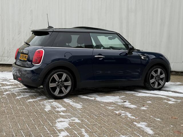 Mini COOPER Mini 1.5 60 Years Edition / Vol opties!