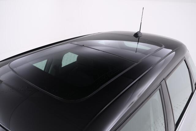 Mini COOPER Mini 1.5 Business Edition Automaat, Navigatie, Leer, Panorama,