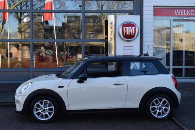 Mini COOPER Mini 1.5 Serious Business