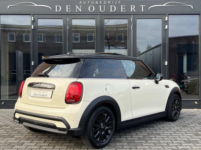Mini COOPER Mini 1.5 Classic Aut. PANO / CARPLAY / LEER / LED 2022