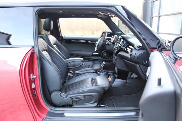 Mini COOPER 1.5 Cooper Summer Red Edition | Panoramdak | Leder | British Flags