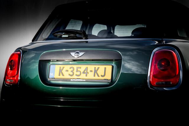 Mini COOPER 1.2 Pepper Business | 5 Deurs | Stoelverwarming | Climate Control | Standkachel