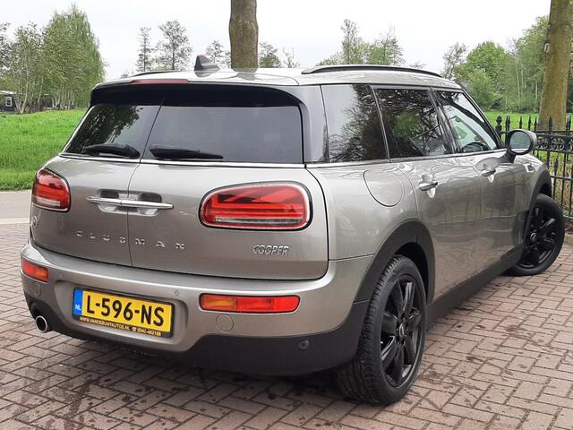 Mini COOPER Clubman 1.5 136pk Airco Cruise-control Navigatie Bluetooth