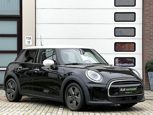 Mini COOPER Mini 1.5 Classic Chili Turbo 136 PK 5 Deurs / Airco / Navigatie / Apple CarPlay / 16" 5 Spoke Velg / Sport Int / Park Sensors / 1e Eigenaar!