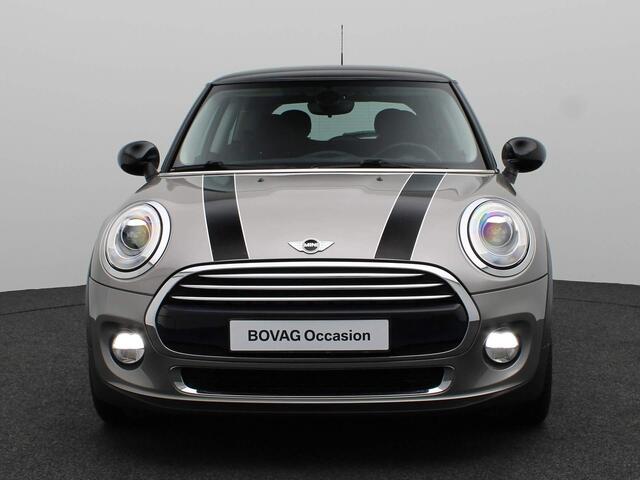 Mini COOPER 3-Deurs Chili Serious Business | Comfort Access | Parkeersensoren | LED-koplampen