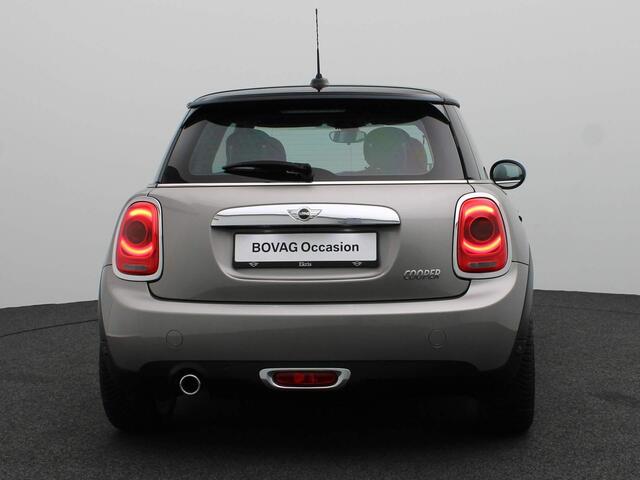 Mini COOPER 3-Deurs Chili Serious Business | Comfort Access | Parkeersensoren | LED-koplampen