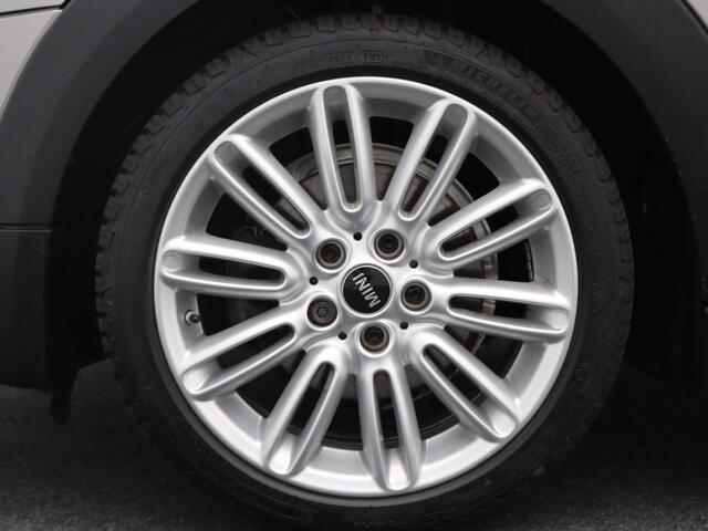 Mini COOPER 3-Deurs Chili Serious Business | Comfort Access | Parkeersensoren | LED-koplampen