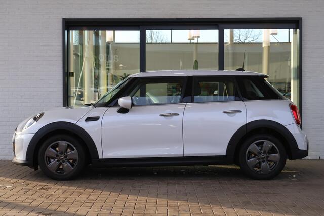 Mini COOPER 5-Deurs | Cruise Control | Parkeersensor Achter | LED Koplampen