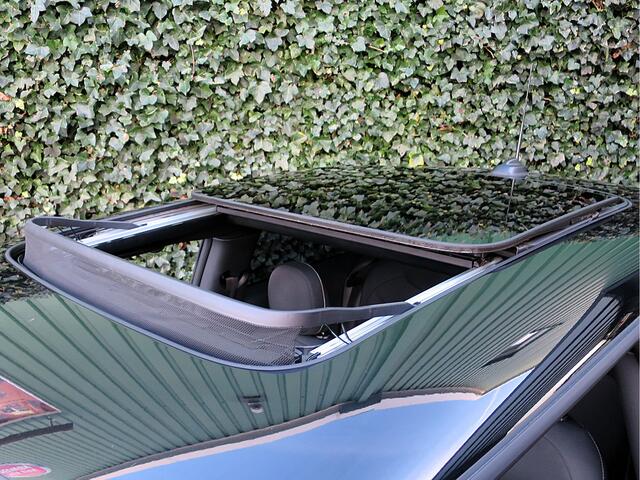 Mini COOPER 1.5 Cooper Business F56 NL-auto, Pano.dak, navi, cruise en 16"