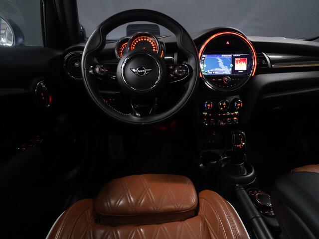 Mini COOPER Mini 1.5 60 Years Edition [SCHUIFKANTELDAK, HARMAN/KARDON, APPLE CARPLAY, HEAD-UP, STOELVERWARMING, VOL LEDER, PDC V+A, CRUISE, CLIMATE, NIEUWSTAAT]