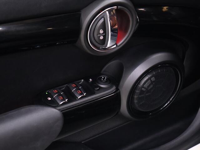 Mini COOPER Mini 1.5 60 Years Edition [SCHUIFKANTELDAK, HARMAN/KARDON, APPLE CARPLAY, HEAD-UP, STOELVERWARMING, VOL LEDER, PDC V+A, CRUISE, CLIMATE, NIEUWSTAAT]