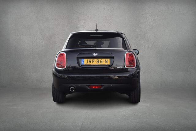 Mini COOPER Mini 1.5 60 Years Edition | 5 Deurs | Half Leer | Stoelverw. | Apple CarPlay