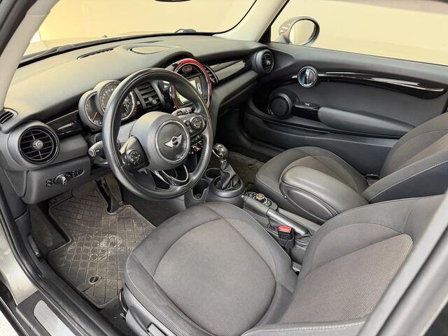 Mini COOPER Mini 1.5 Salt Business Origineel Nederlands, Panoramadak, Camera, Navigatie, Stoelverwarming, Parkeersensoren, 4 seizoenen banden, Verwarmde voorruit,