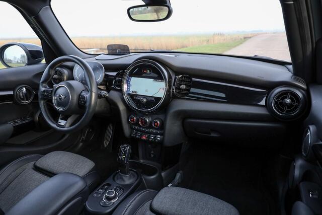 Mini COOPER 1.5 Aut-7 John Cooper Works ? Pano ? ACC ? Stuurverwarming