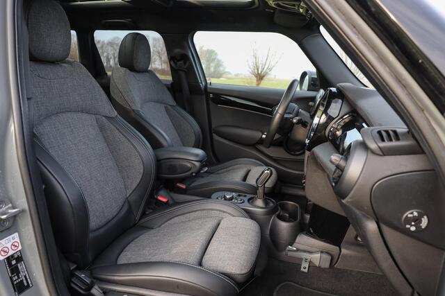 Mini COOPER 1.5 Aut-7 John Cooper Works ? Pano ? ACC ? Stuurverwarming