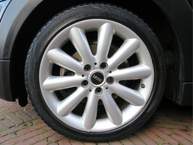 Mini COOPER One Salt Business F56 NL-auto, Leer, navi, cruise en 17"