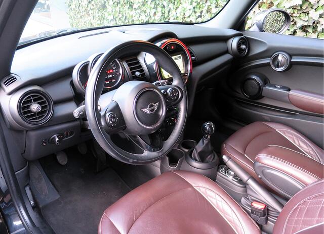 Mini COOPER One Salt Business F56 NL-auto, Leer, navi, cruise en 17"