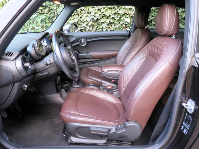 Mini COOPER One Salt Business F56 NL-auto, Leer, navi, cruise en 17"