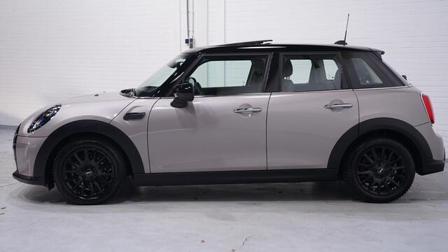 Mini COOPER Mini 1.5 Business Edition 1e Eig. NAP Clima Navi Panodak PDC