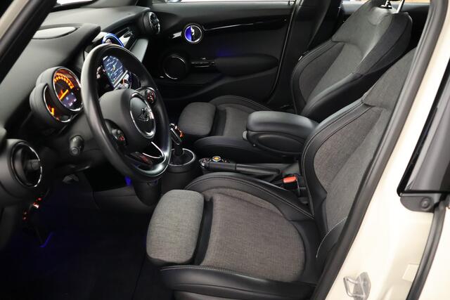 Mini COOPER Mini 1.5 Pepper / LED / Aut / Navi / CarPlay