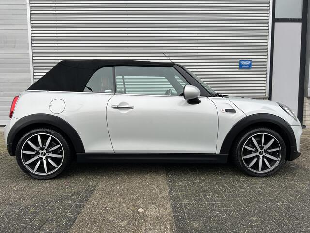 Mini COOPER Mini Cabrio 1.5 Chili | Apple Carplay & Android Auto | Bruin Lederen Bekleding | Climate Control | Cruise Control