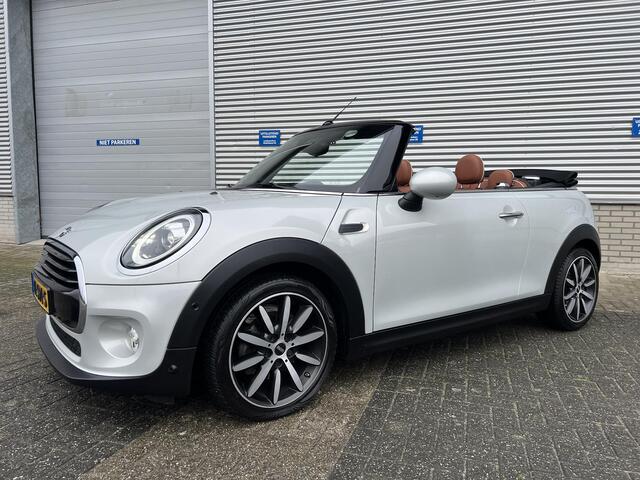 Mini COOPER Mini Cabrio 1.5 Chili | Apple Carplay & Android Auto | Bruin Lederen Bekleding | Climate Control | Cruise Control