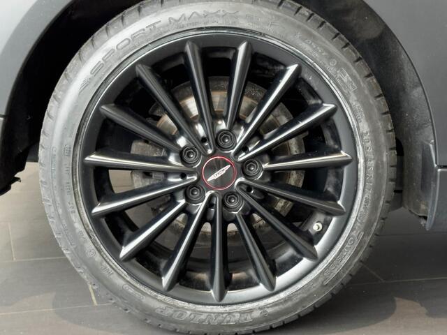 Mini COOPER 1.5 Steptr.Aut.-7 ** LED, NAVI+, PANORAMA, HuD, HALF-LEDER, KEYLESS, CAMERA ** 1e EIG - UNFALLFREI ** ** INFORMEER OOK NAAR ONZE AANTREKKELIJKE FINANCIAL-LEASE TARIEVEN **